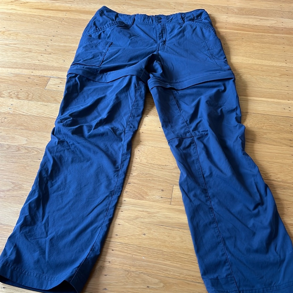 REI large Girls zip off/ convertible cargo hiking pants with adjustable waist